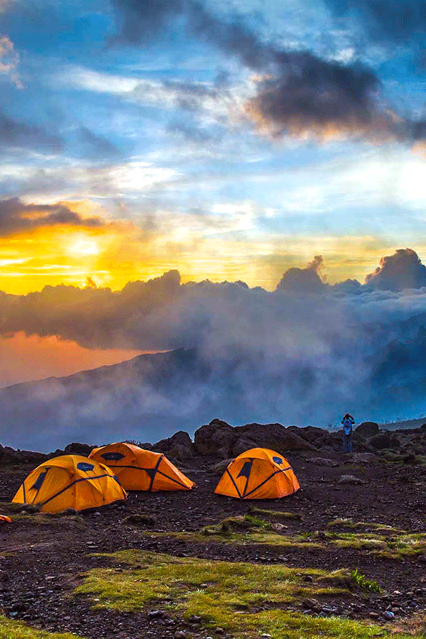 7 days Climbing Mount Kilimanjaro - Machame route